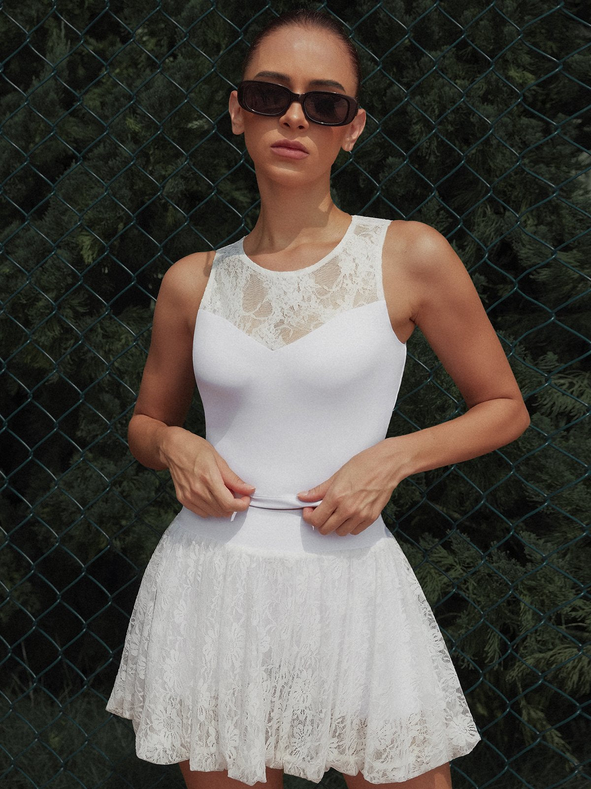 Lace Splicing Crew Neck Tank Top